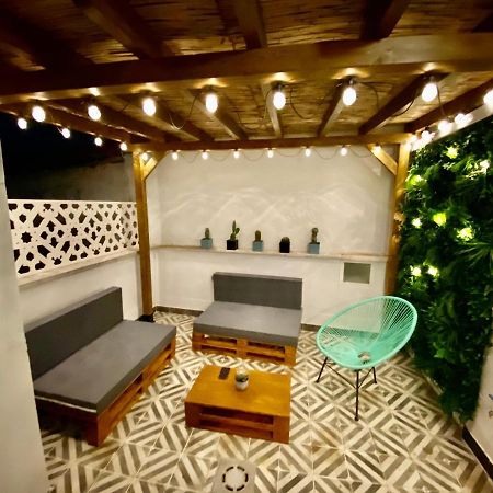 Precioso Atico Con Terraza En El Centro De Madrid Amazing Penthouse In Madrid Center Apartment Luaran gambar