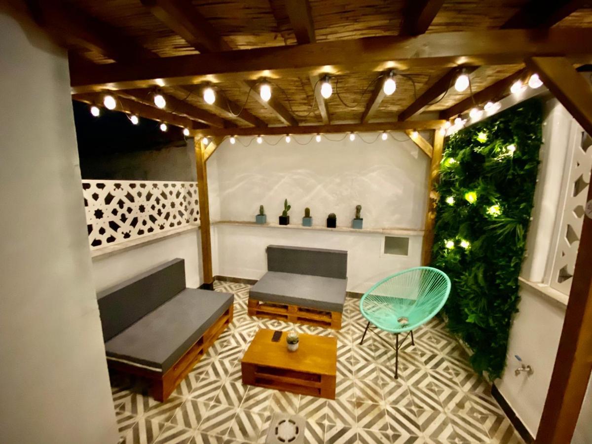 Precioso Atico Con Terraza En El Centro De Madrid Amazing Penthouse In Madrid Center Apartment Luaran gambar