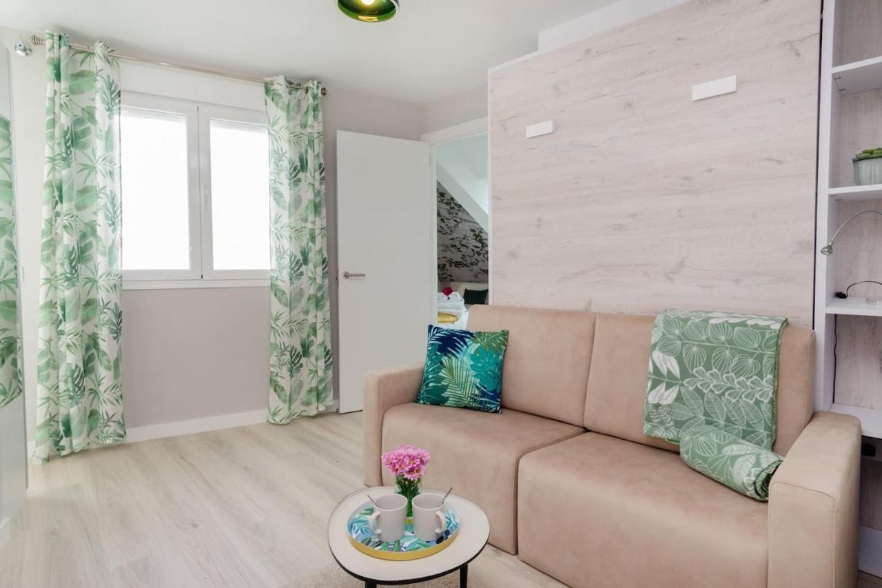Precioso Atico Con Terraza En El Centro De Madrid Amazing Penthouse In Madrid Center Apartment Luaran gambar
