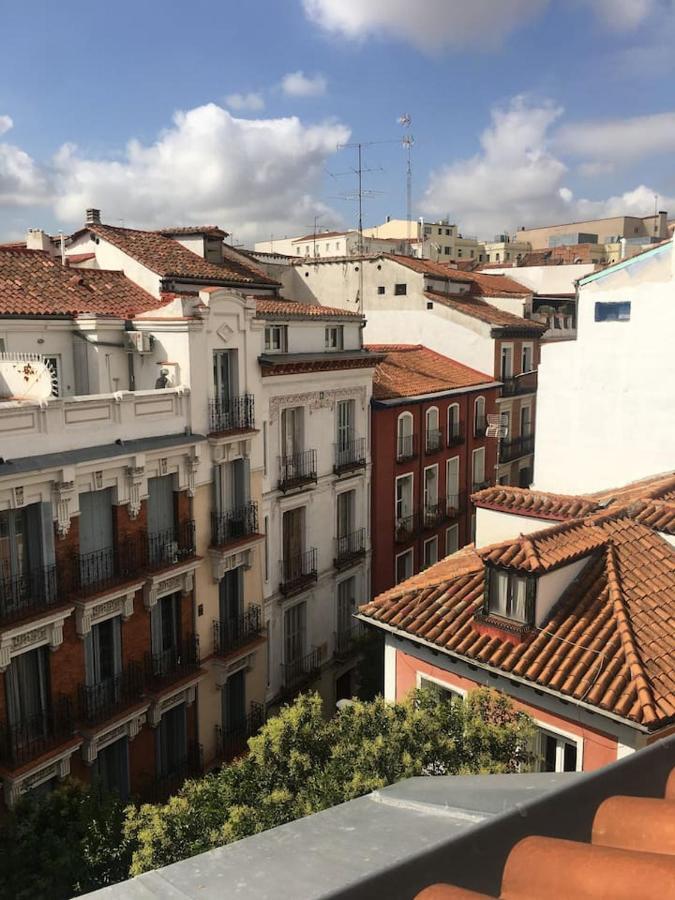 Precioso Atico Con Terraza En El Centro De Madrid Amazing Penthouse In Madrid Center Apartment Luaran gambar