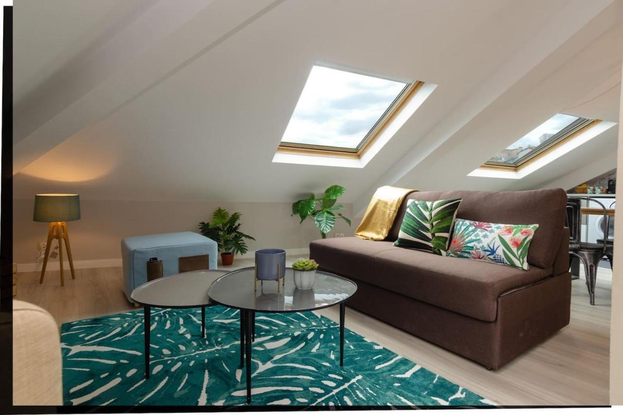 Precioso Atico Con Terraza En El Centro De Madrid Amazing Penthouse In Madrid Center Apartment Luaran gambar